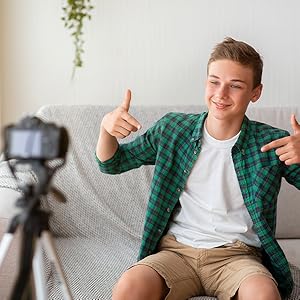 teen vlogging