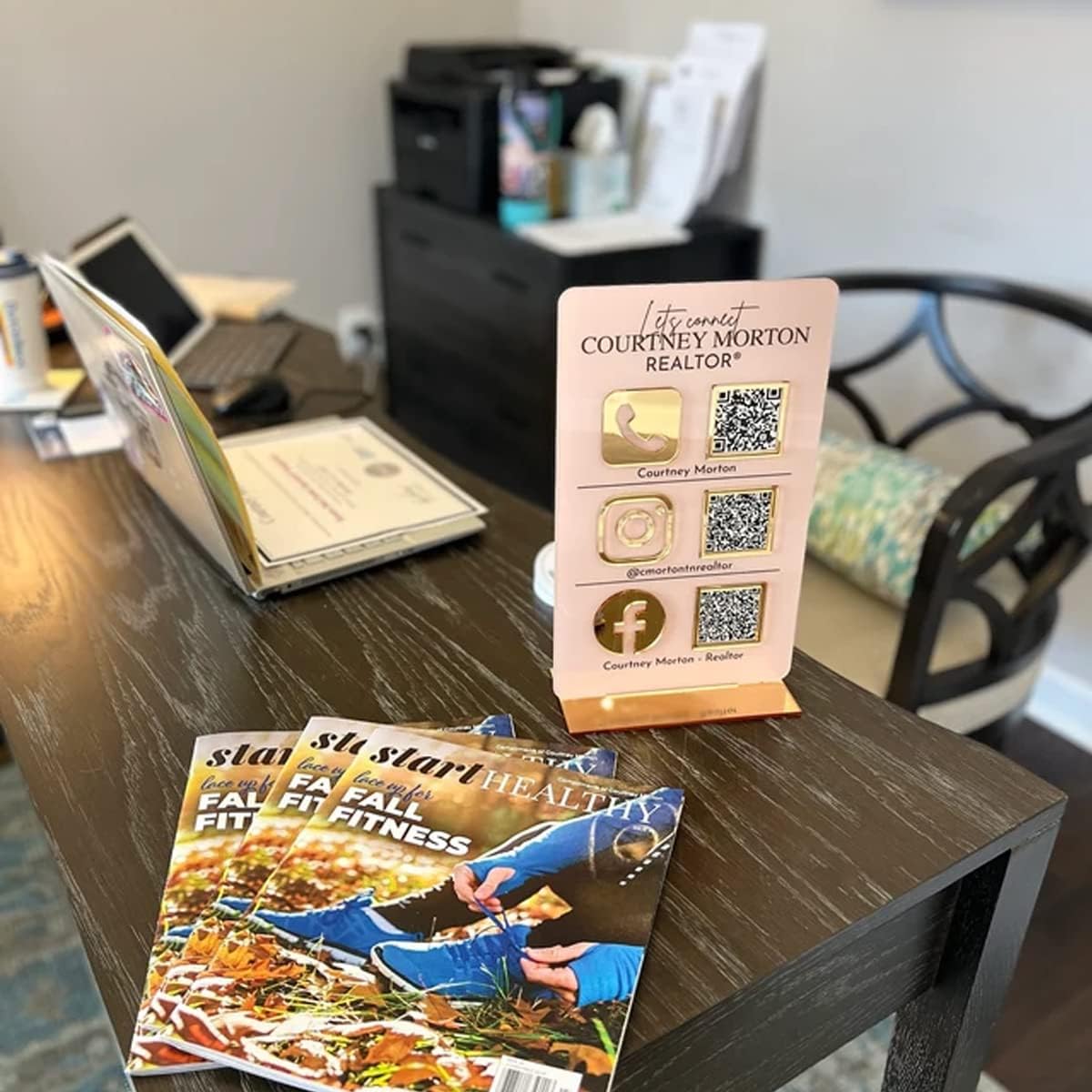 71ao9kC8B1L. AC SL1200 Custom Multi 3D Business QR Code Sign Scan to Pay with Stand Venmo Instagram Facebook Personalized Social Media Signs Acrylic Beauty Store Salon Hairdressers Beautician Plaque for Restaurant (Multicolor) Edu Expertise Hub Social Media for Business