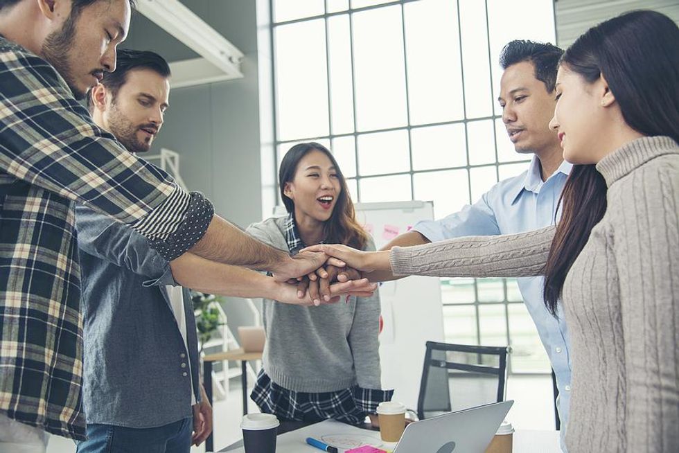 Future-proof team works together